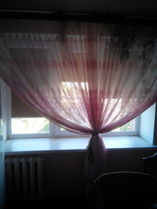 Рулонные шторы и тюль