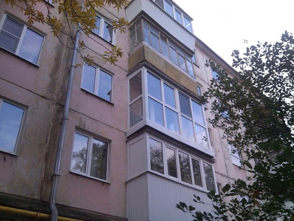 Остекление балконов в Самаре
