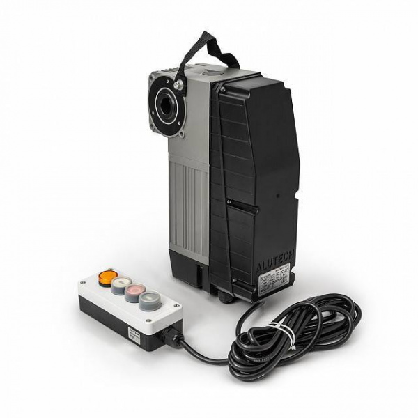 TR1